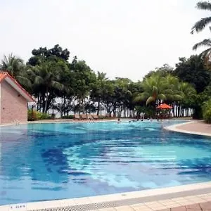 Aloha Loyang Hotel